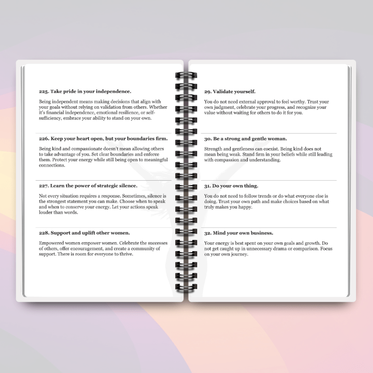 Shine Bright: 365 Confidence Boosters For Strong Women - Designed by Naomi - Designed by Naomi